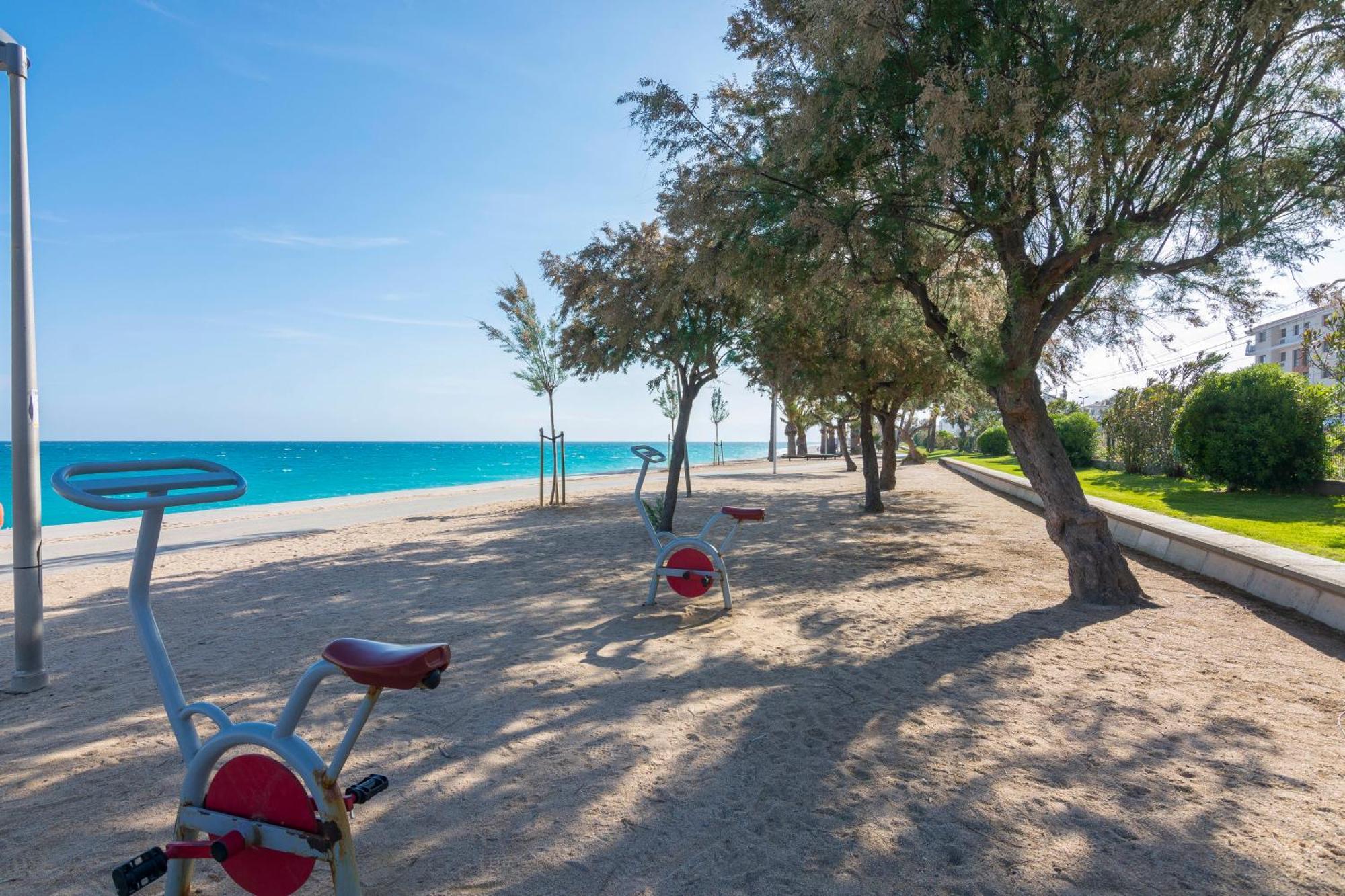 Homeholidaysrentals Atico Ocean Пинеда-де-Мар Экстерьер фото